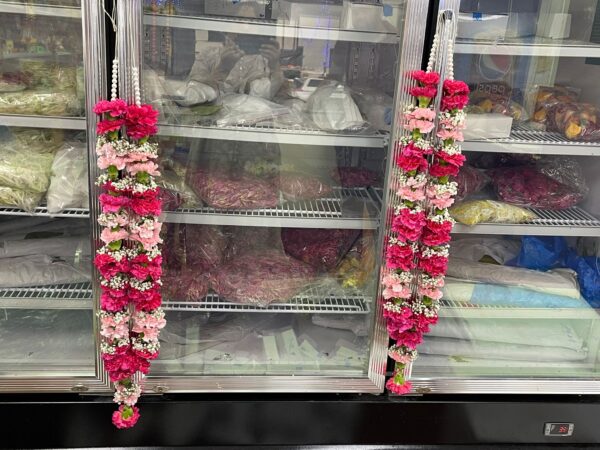 Wedding Garland (5 ft) - Pink Chrysanthemum
